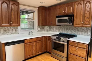137 W 8th St, Boston, MA 02127 - Photo 2