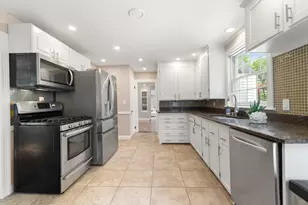 12 Powder House Rd Extension, Medford, MA 02155 - Photo 14