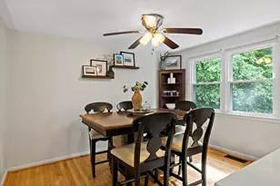 22 Potter Ave, Plainville, MA 02762 - Photo 16