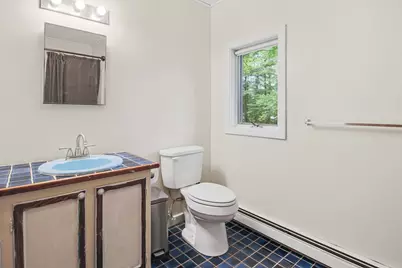 856 N Main St, Orange, MA 01364 - Photo 26