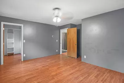 856 N Main St, Orange, MA 01364 - Photo 16