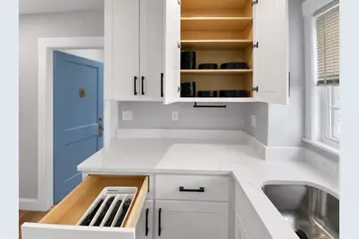 51-53 S Waverly St, Boston, MA 02135 - Photo 12