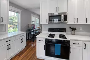 51-53 S Waverly St, Boston, MA 02135 - Photo 10