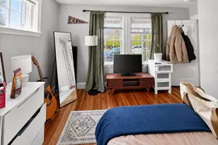 51-53 S Waverly St, Boston, MA 02135 - Photo 4