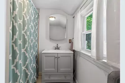 219 Lynn Fells Pkwy #3, Melrose, MA 02176 - Photo 6