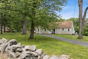 505 Lowell St, Lynnfield, MA 01940 - Photo 4