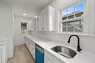 55 Surrey St, Medford, MA 02155 - Photo 4