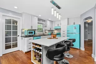 343 School St, Belmont, MA 02478 - Photo 8