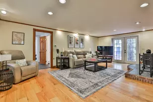 15 Elm St, Boxford, MA 01921 - Photo 16