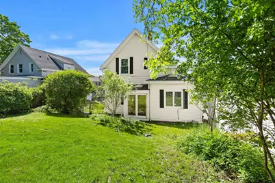 28 Hawthorne St, Lynn, MA 01902 - Photo 6