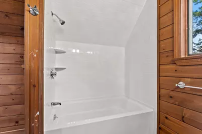 28 Hawthorne St, Lynn, MA 01902 - Photo 28