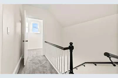 28 Hawthorne St, Lynn, MA 01902 - Photo 22