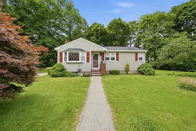 36 Ellis Street, Woburn, MA 01801 - Photo 2