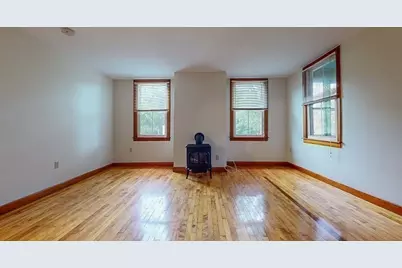 198 W. Main Street, Millbury, MA 01527 - Photo 32