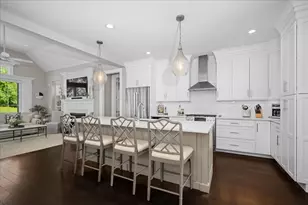 32 Hawk Ln, Framingham, MA 01701 - Photo 4