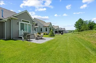 32 Hawk Ln, Framingham, MA 01701 - Photo 32