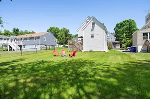 38 Pleasant St, Milford, MA 01757 - Photo 4