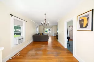38 Pleasant St, Milford, MA 01757 - Photo 14