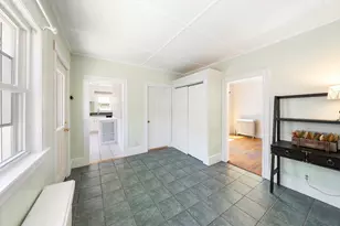 38 Pleasant St, Milford, MA 01757 - Photo 16