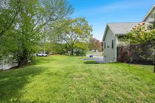 14 Spring St, Hopkinton, MA 01748 - Photo 36