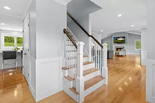 14 Spring St, Hopkinton, MA 01748 - Photo 4