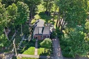 17 S Main St, Petersham, MA 01366 - Photo 32