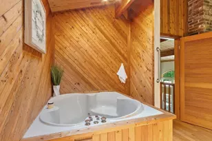 112 Elm St, Auburn, MA 01501 - Photo 24