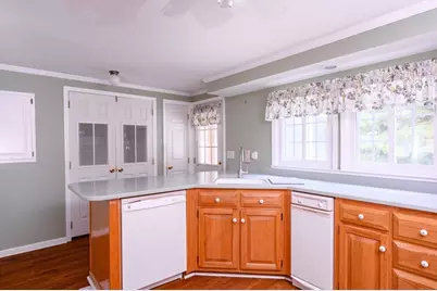53 Country Drive, Bridgewater, MA 02324 - Photo 10