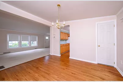 53 Country Drive, Bridgewater, MA 02324 - Photo 8