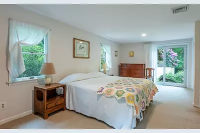 54 Deepwoods Dr, Amherst, MA 01002 - Photo 24