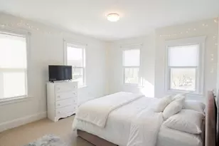 113 Oliver St, Malden, MA 02148 - Photo 10