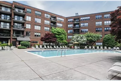 210 Nahanton #407, Newton, MA 02459 - Photo 20