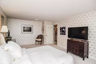 210 Nahanton, Newton, MA 02459 - Photo 12