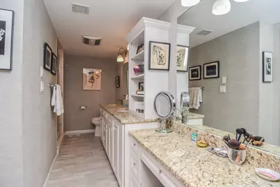 210 Nahanton #407, Newton, MA 02459 - Photo 14