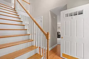137 Summer St, Medway, MA 02053 - Photo 6