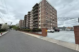 10 Williams St, Watertown, MA 02472 - Photo 2