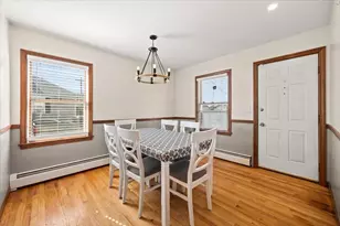 43 Tucker St, Fall River, MA 02724 - Photo 6