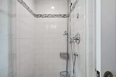 625 Beacon St, Newton, MA 02459 - Photo 28