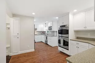 625 Beacon St, Newton, MA 02459 - Photo 12