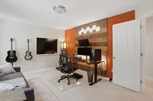 2 Klondike Rd, Grafton, MA 01560 - Photo 16