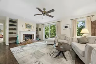 12 Brandywyne, Wayland, MA 01778 - Photo 4