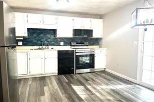 51 Benjamin Landing Ln, Franklin, MA 02038 - Photo 6