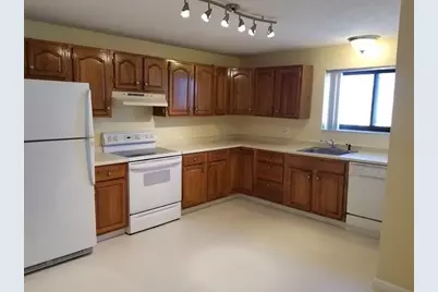 12 9th St #301, Medford, MA 02155 - Photo 4