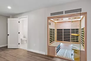 86 High St, Shrewsbury, MA 01545 - Photo 6