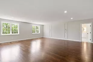 86 High St, Shrewsbury, MA 01545 - Photo 4
