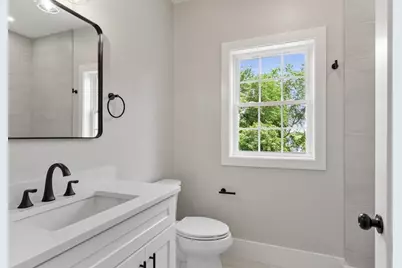86 High St, Shrewsbury, MA 01545 - Photo 22