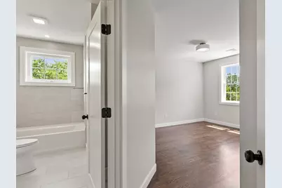 86 High St, Shrewsbury, MA 01545 - Photo 36