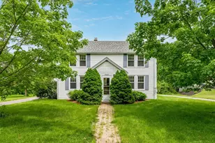 19 Ocean Ave, Rowley, MA 01969 - Photo 1