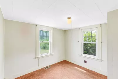 19 Ocean Ave, Rowley, MA 01969 - Photo 8