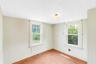 19 Ocean Ave, Rowley, MA 01969 - Photo 8